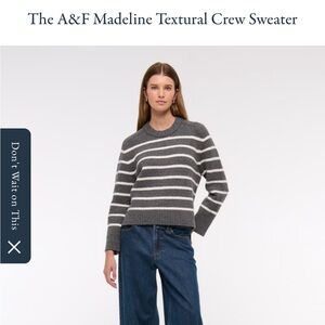 Abercrombie & Fitch Gray and White Striped Crew Neck Sweater